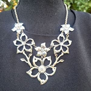 Flower Silver Toned Rhinestone Bib Statement Necklace